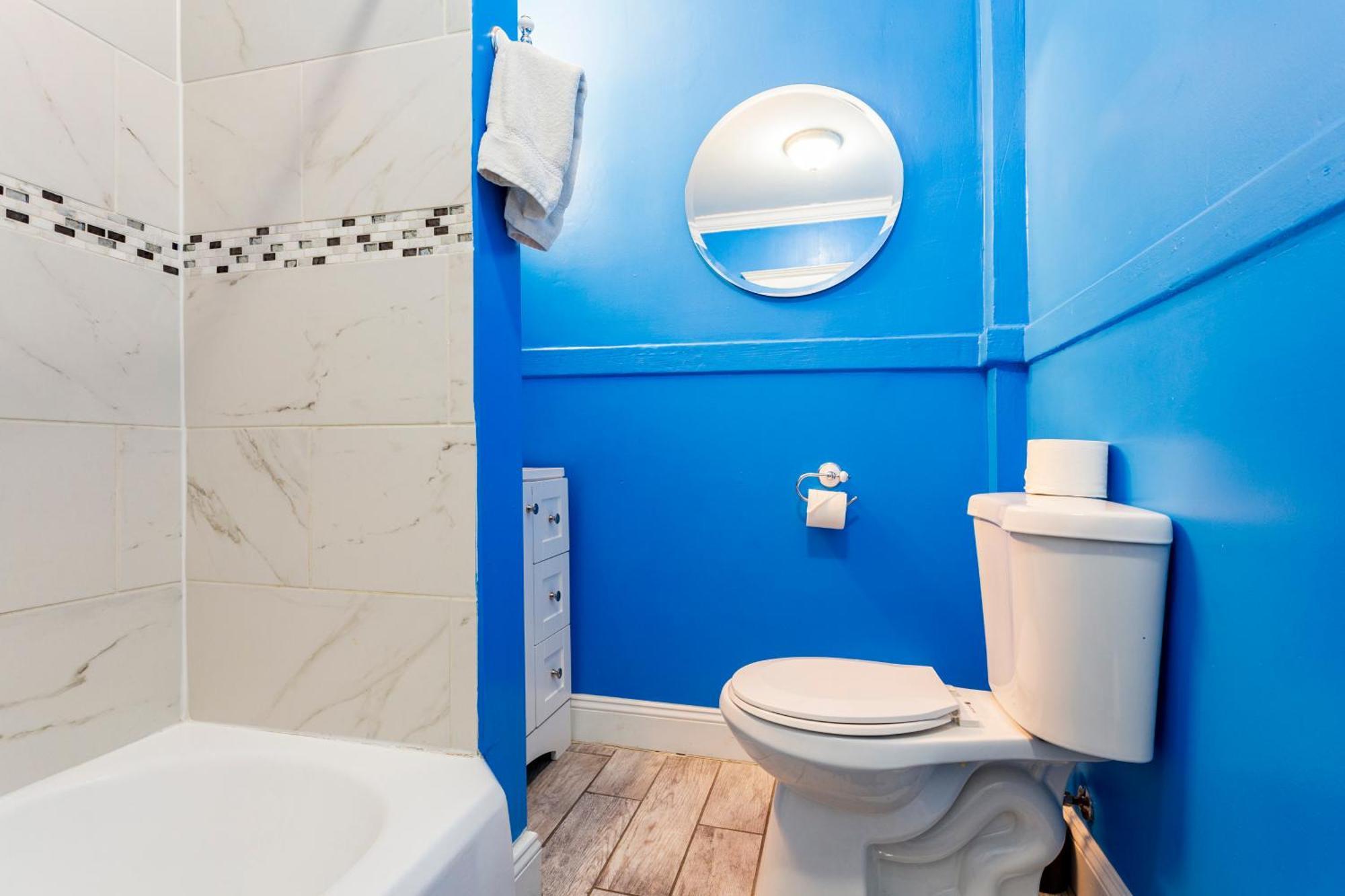 Historic Family Getaway, 5 Star Location, Royal Beds Сasa de vacaciones *